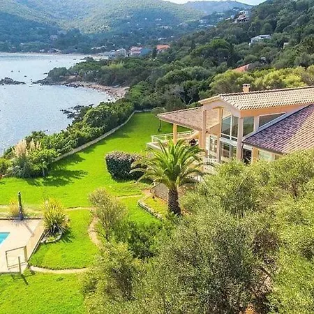 Casa vacanze Seaside Holiday In Belvédère-campomoro With Private Pool Belvedere-Campomoro