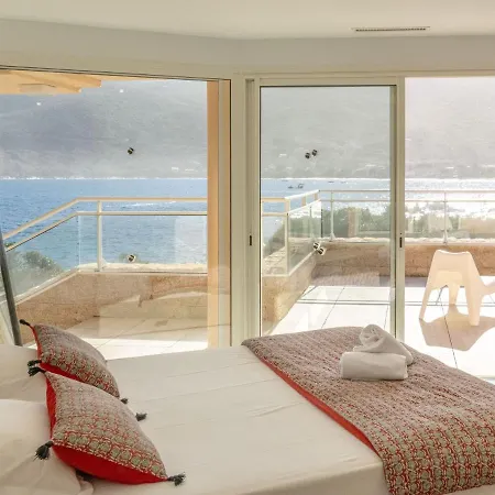 Casa de Férias Seaside Holiday In Belvedere-campomoro With Private Pool Belvedere-Campomoro